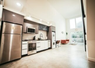 How to Find the Best Deals on Appliances and Gadgets Online: A Primer brown wooden kitchen cabinet near white wall