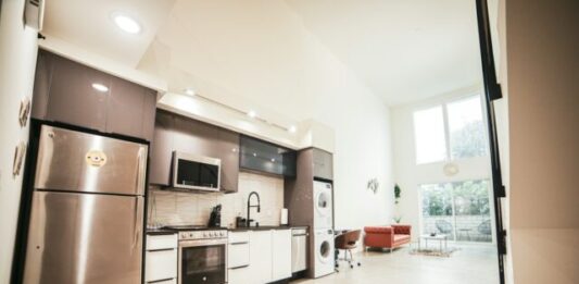 How to Find the Best Deals on Appliances and Gadgets Online: A Primer brown wooden kitchen cabinet near white wall