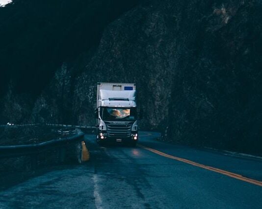 Top 8 Reasons to Connect with a Truck Accident Lawyer in Findlay