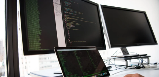 Top Resources for Computer Science Students: From Books to Online Help