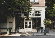 What Atlanta Businesses Gain From Replacing Outdated Storefront Windows closed door