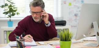 How home service contractors really lose time to admin every week
