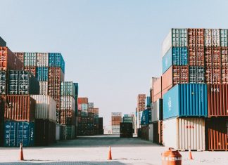 Procurement Intelligence: How Operational Teams Are Rethinking Container Storage Acquisition a large amount of containers are stacked on top of each other